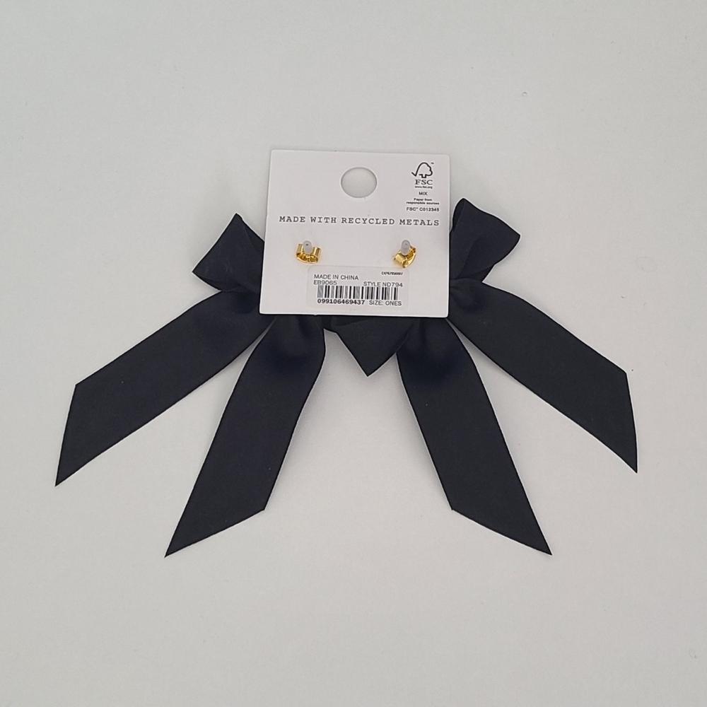 Madewell Satin Bow Statement Earrings in Black - Picture 5 of 5
